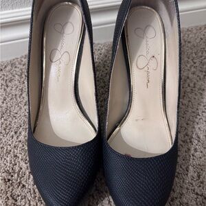 Jessica Simpson Black Textured Heels